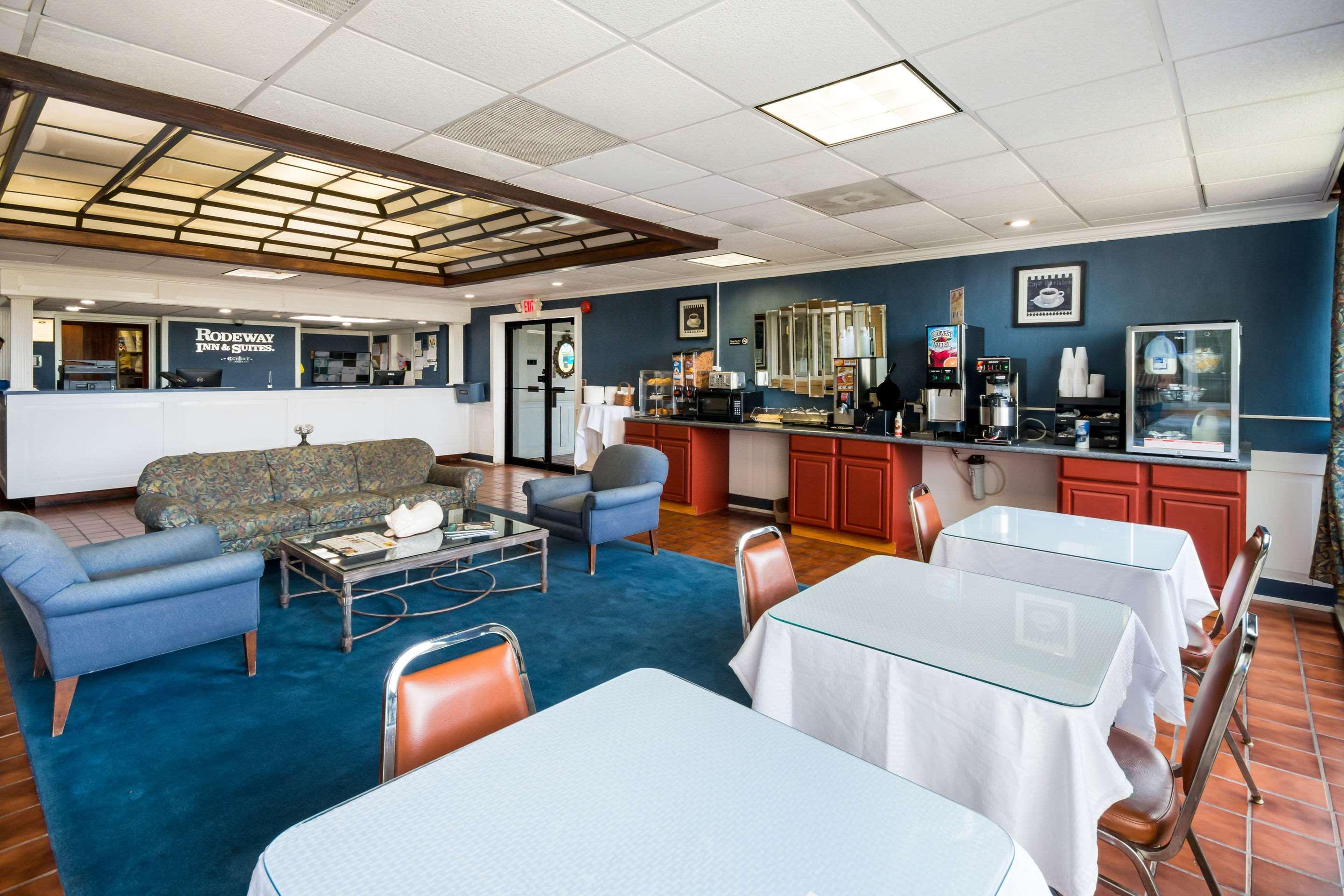Rodeway Inn And Suites Portsmouth Zewnętrze zdjęcie