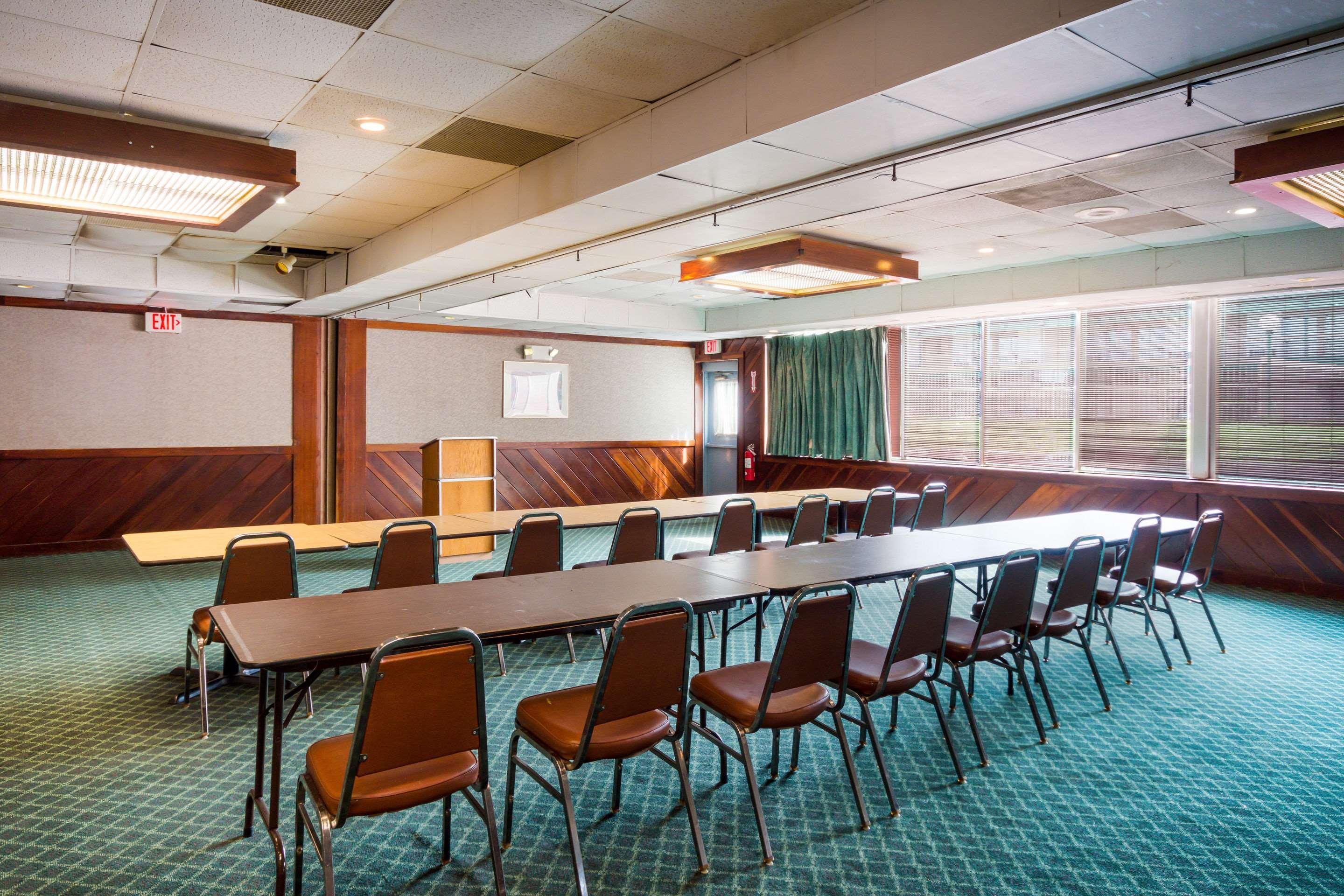 Rodeway Inn And Suites Portsmouth Zewnętrze zdjęcie