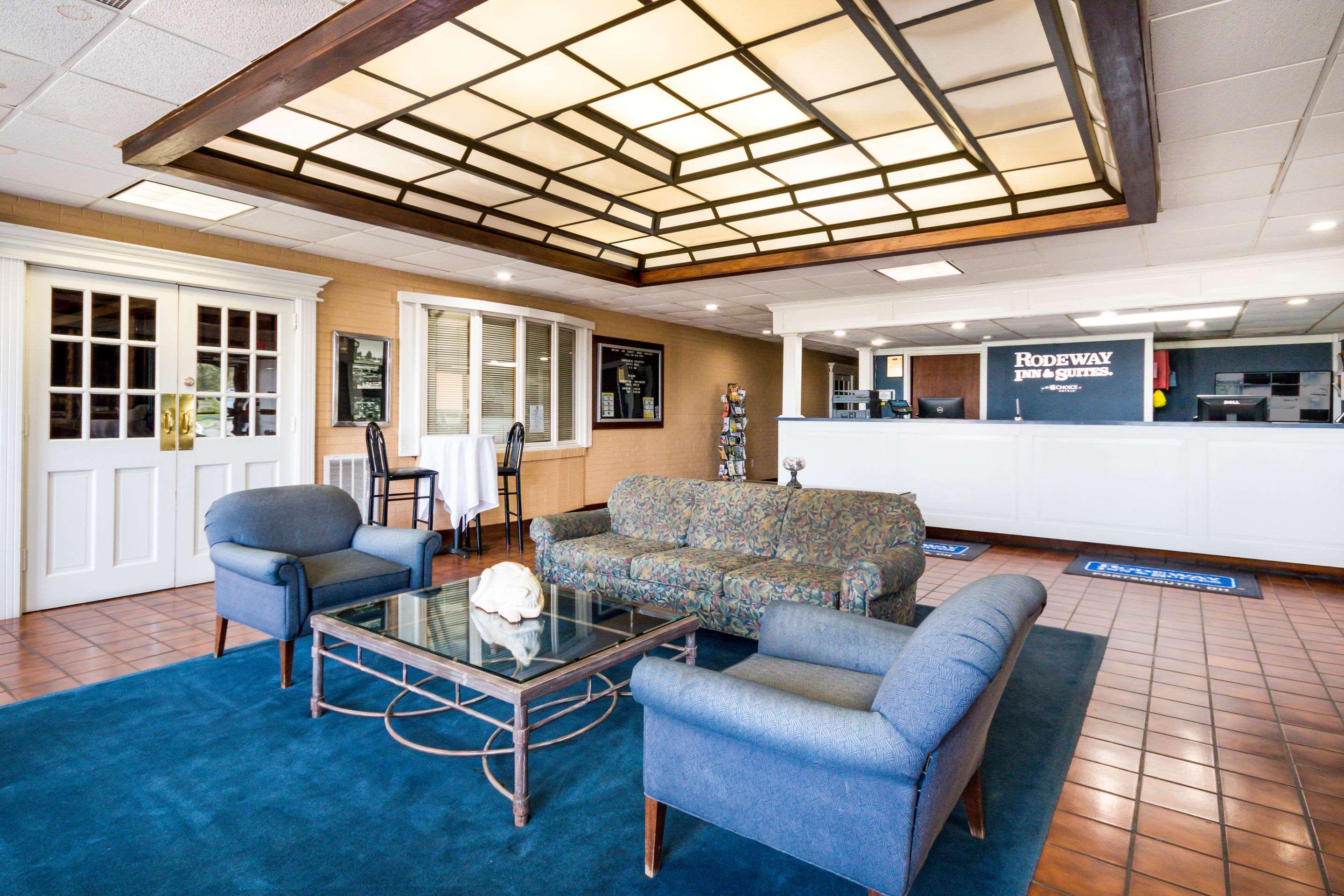 Rodeway Inn And Suites Portsmouth Zewnętrze zdjęcie