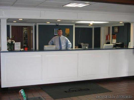 Rodeway Inn And Suites Portsmouth Wnętrze zdjęcie